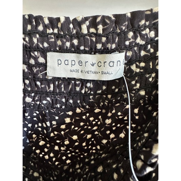 Paper Crane Black Ditsy Floral Smocked Peplum Top Square Neck S Milkmaid N WT - Picture 5 of 7
